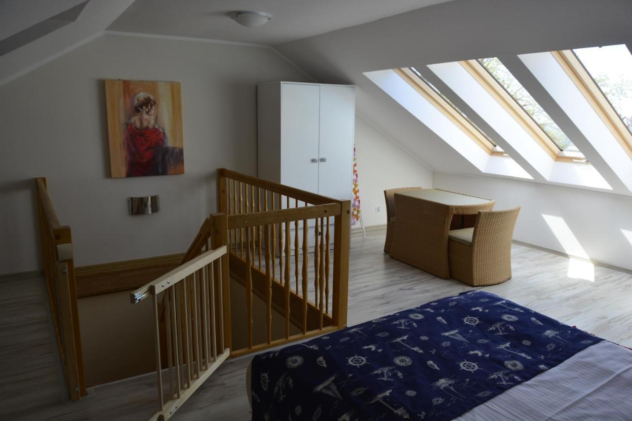 Apartament Z Widokiem Na Morze "U Grazyny" Jarosławiec Kültér fotó